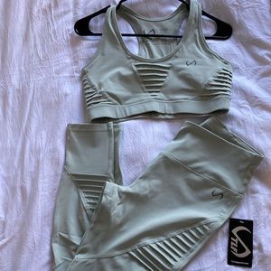 TLF WORKOUT SET - size medium